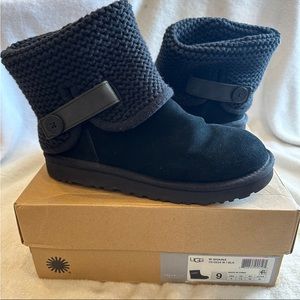 UGG Shaina Suede and Sweater Cuff Bootie size 9 black